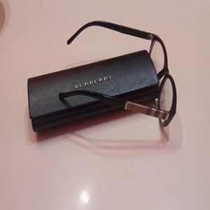Beautiful chic Burberry glasses